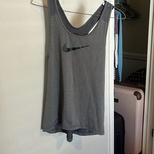 Nike Pro tank
